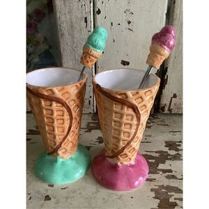 2 Vintage Lotus Ceramic Ice Cream Waffle Cones with Spoons Green Pink 6.5” T